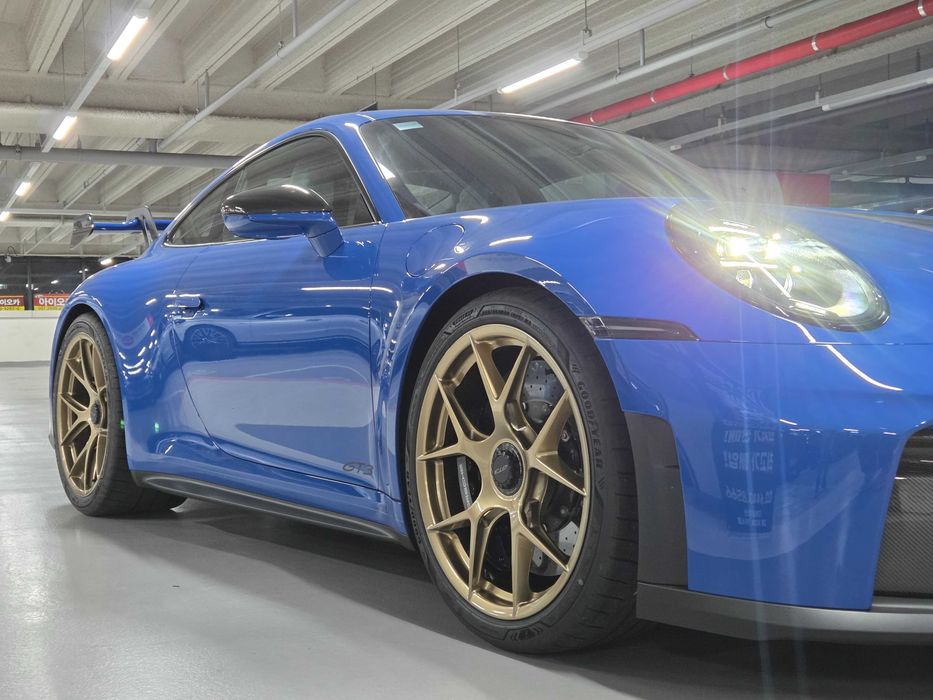 GT3 Porsche 911 Weissach Package