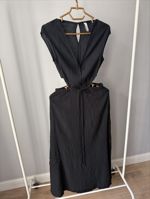 Летнее платье MANGO