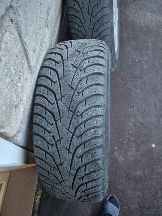Maxxis шипы 235/65/17