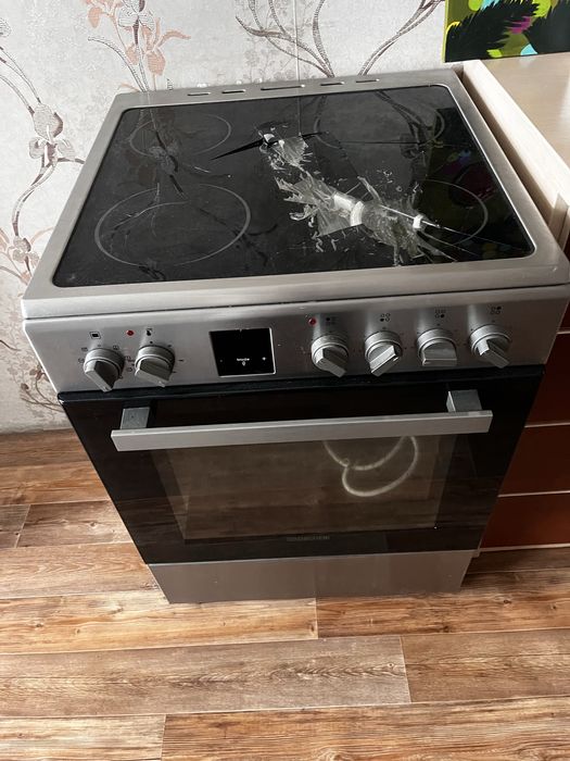 Продается электрическая плита