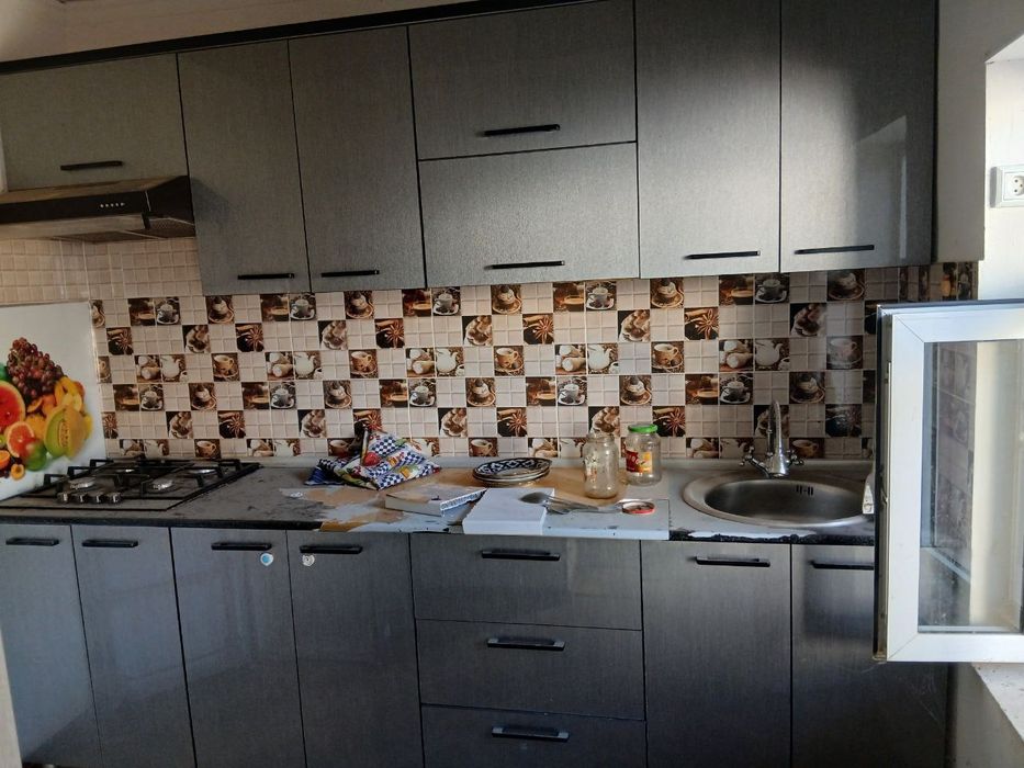 Zabzi poya yangi qishloq 6sotix yer hovlisi bitgan yevro remont