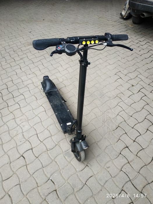 Электро самокат продам