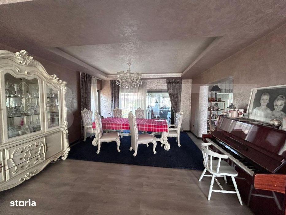 Casa de vanzare D+P+1, zona Dedeman, Bistrita