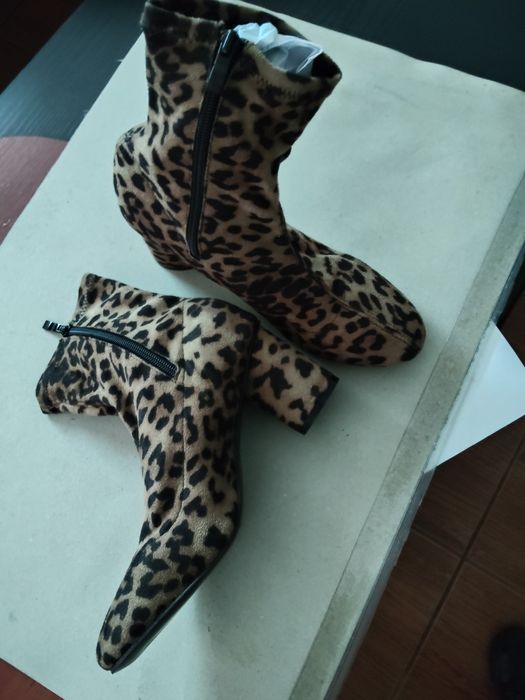 Cizmulițe print leopard subtiri