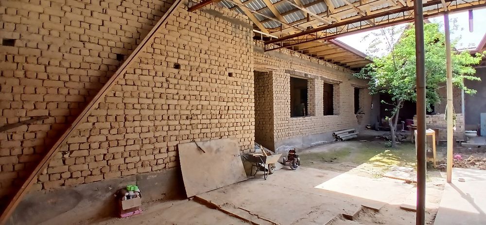 Srochniy uy sotiladi