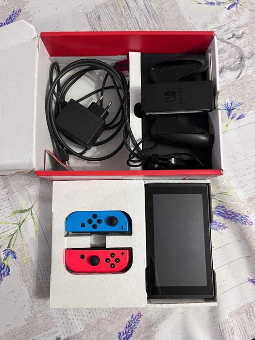 Nintendo Switch+3 jocuri