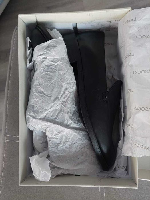 Дамски обувки, лоуфъри