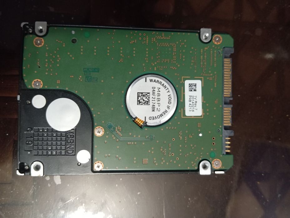 Жосткий диск на 1 тб