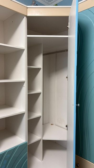 Продам детский спальный гарнитур