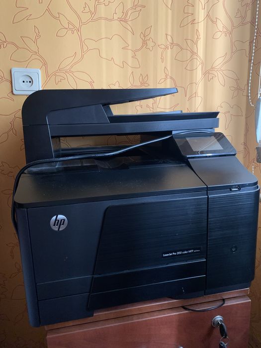 Скидка. Продам принтер 3в1. Принтер, сканер, факс