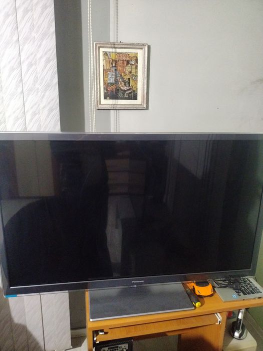 ТВ Панасоник Виера 47"