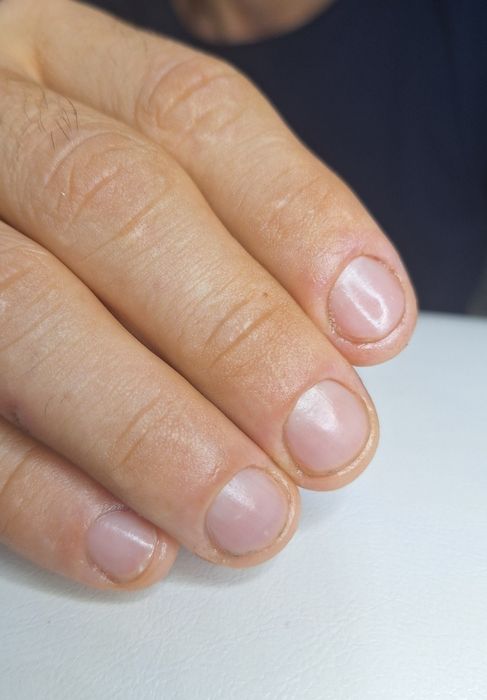 Pedichiură , manichiură bărbați