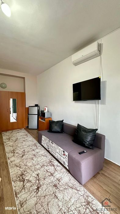 Casă modernă, P+E, 5 camere, 3 băi, teren 3.200 mp, zona Salina Turda