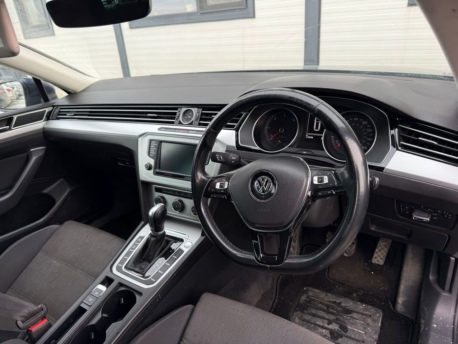 Dezmembrez / Dezmembrari / Piese / Accesorii Vw passat b8 2017 blue 1.6 tdi DCXA cutie automata SMS