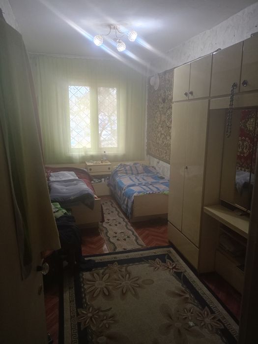 Продаётся двух комнатная квартира