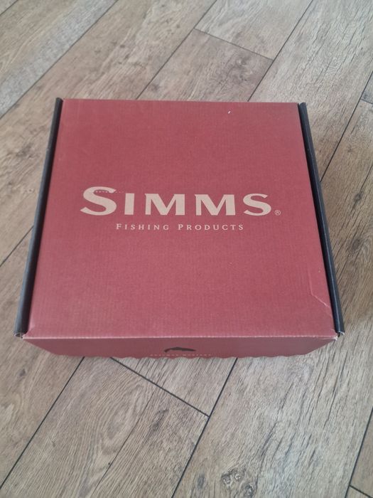 Simms ботинки для рыбалки
