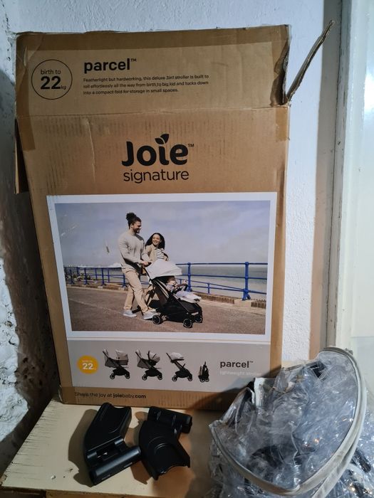 Carucior bebe Joie Parcel Signature