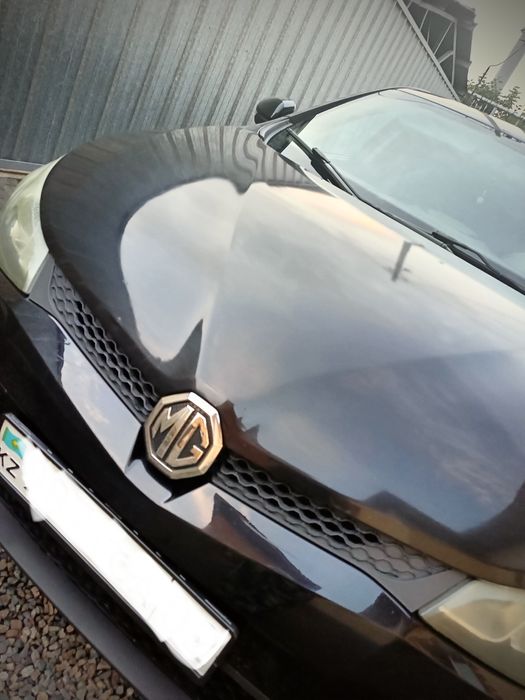 Продам автомобиль MG 5