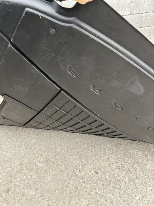 Стелка за багажник Opel Insignia B