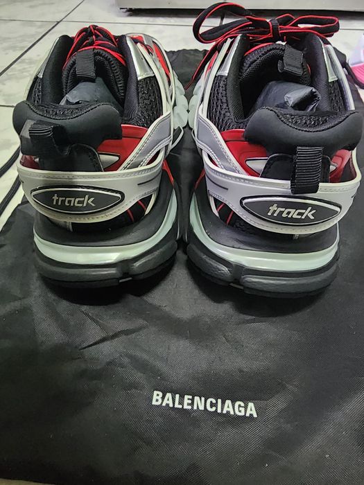 Balenciaga noi nr 44