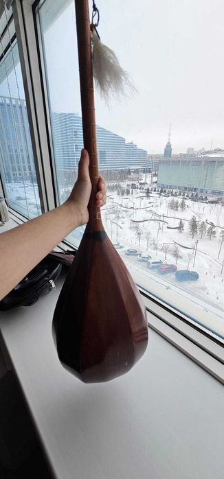 Домбыра инструменталды