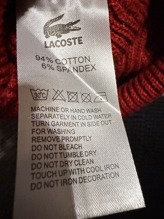 Caciula Fes Lacoste noua/new unisex
