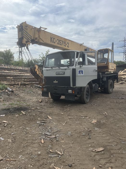 Автокран МАЗ 2000 г/в