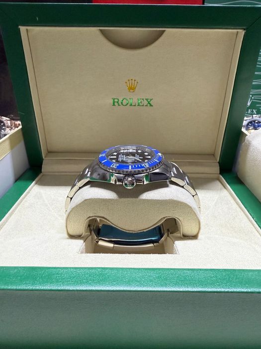 Rolex submariner AUTOMATIC