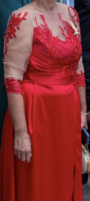 Rochie lungă roșie