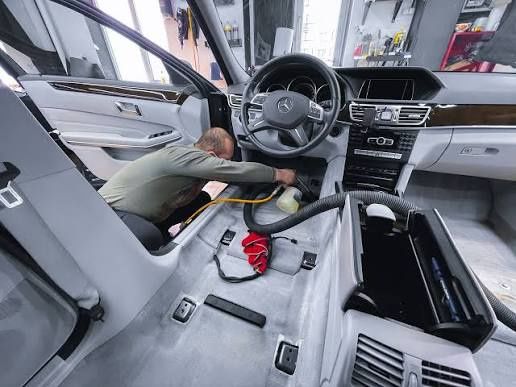 Химчистка салона авто круглосуточно + мойка в Подарок!