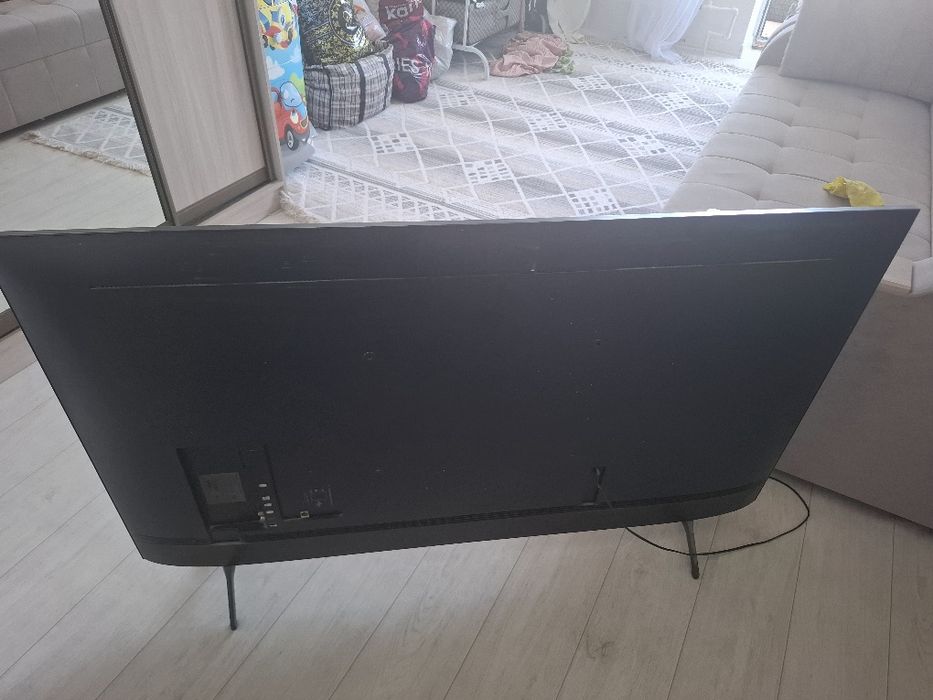 Телевизор samsung