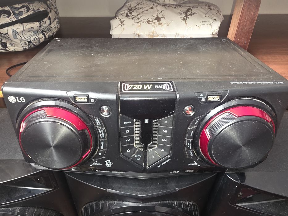 Продам  музыкальный центр LG CJ45 720 BY RMS