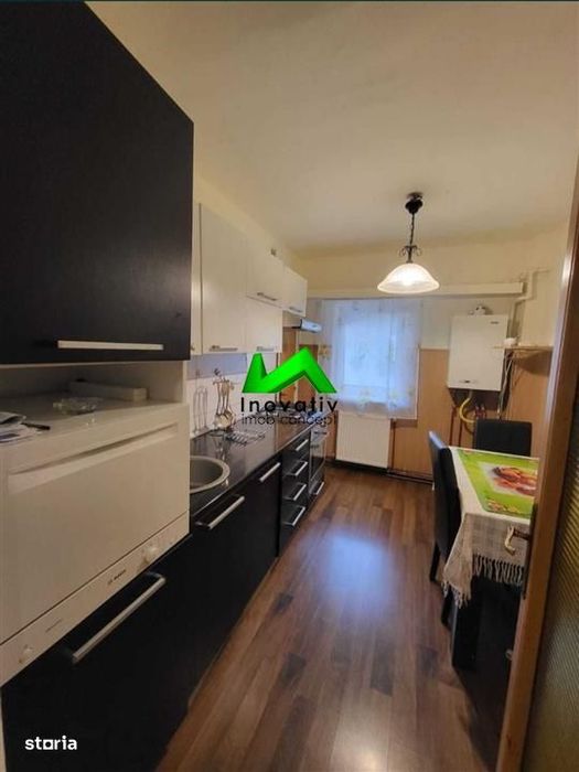 Apartament de inchiriat 3 camere 2 bai Sibiu zona Garii