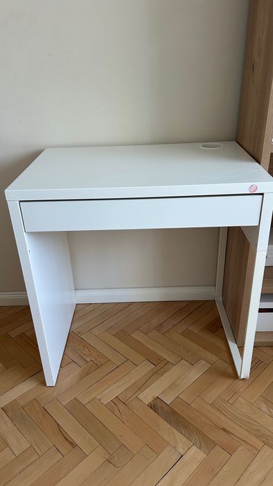 Детско бюро и стол