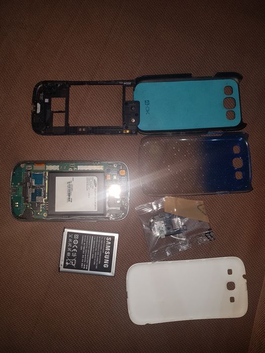 Vand samsung S3 alb pt. PIESE