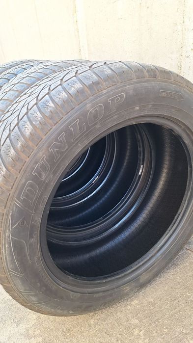 4 броя гуми Dunlop с размер 235х55R18
