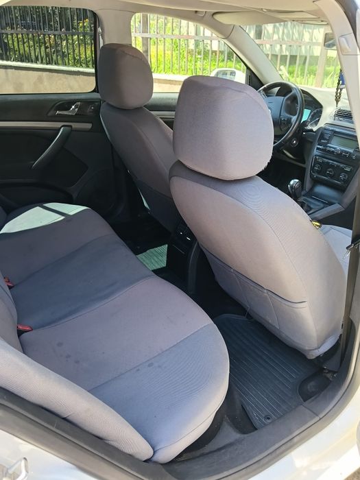 Vând Skoda Octavia 2 1.9 TDI an 2008