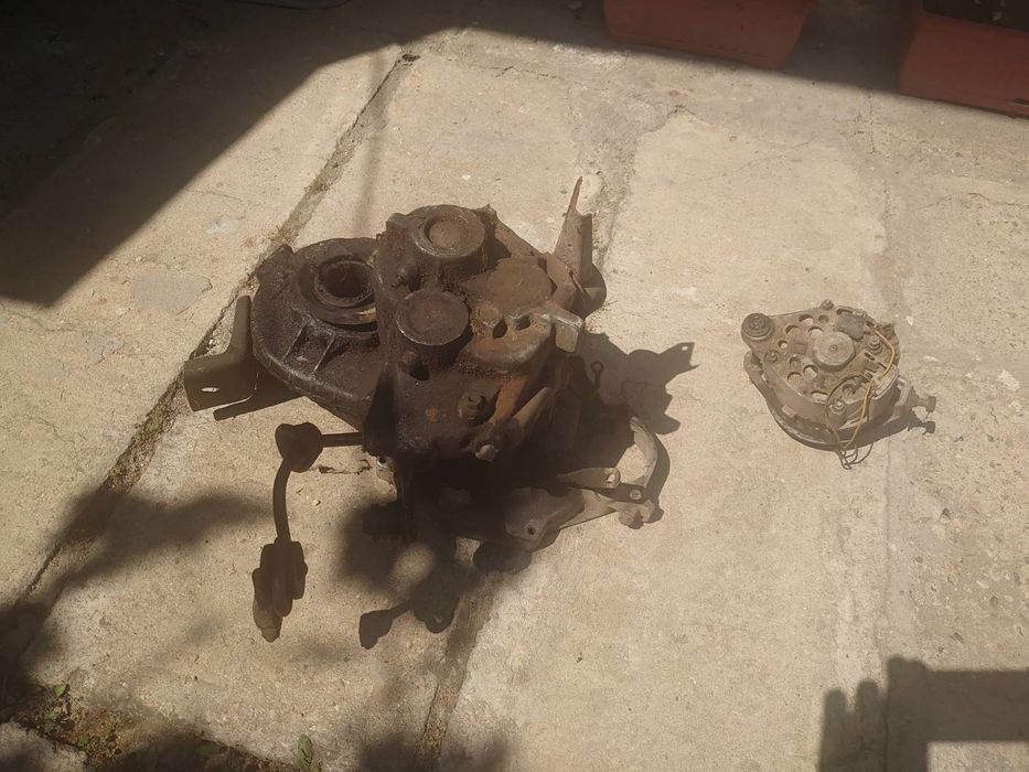 Скоростна кутия за Трабант и алтернатор