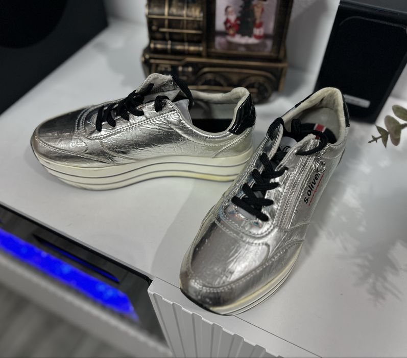 Adidasi dama S. oliver cu platforma