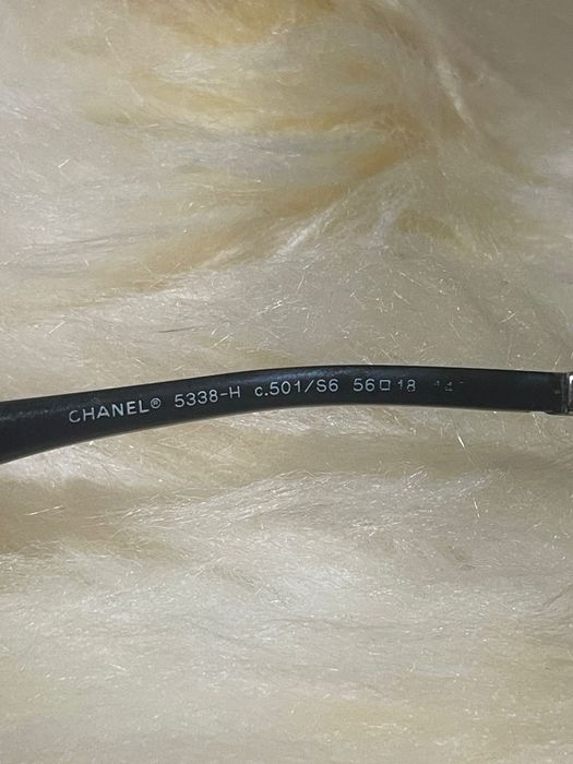 Ochelari Chanel cu perle