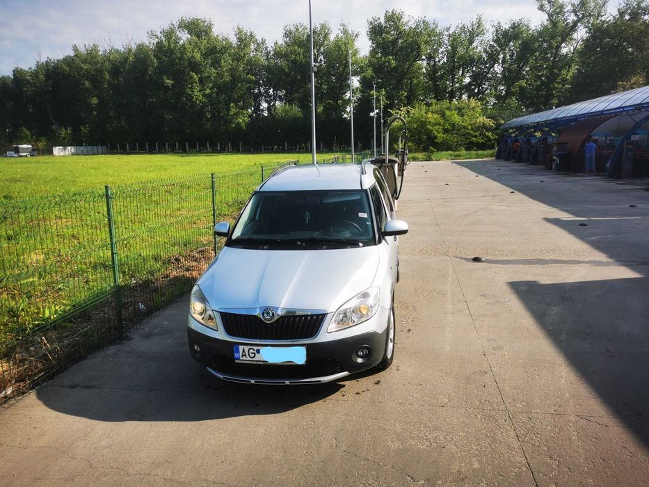 Skoda Roomster 1.6 TDI 2011 90 cp unic proprietar