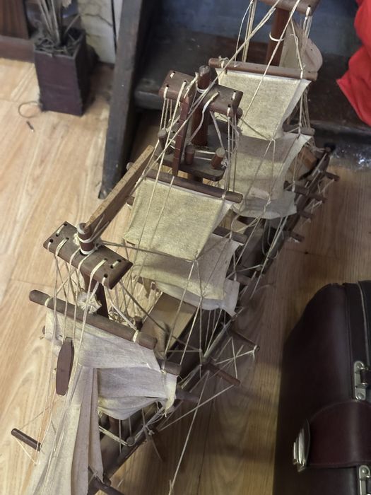 голям стар макет на кораб