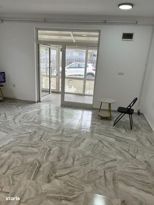 Spatiu comercial la inchiriat - zona centrala