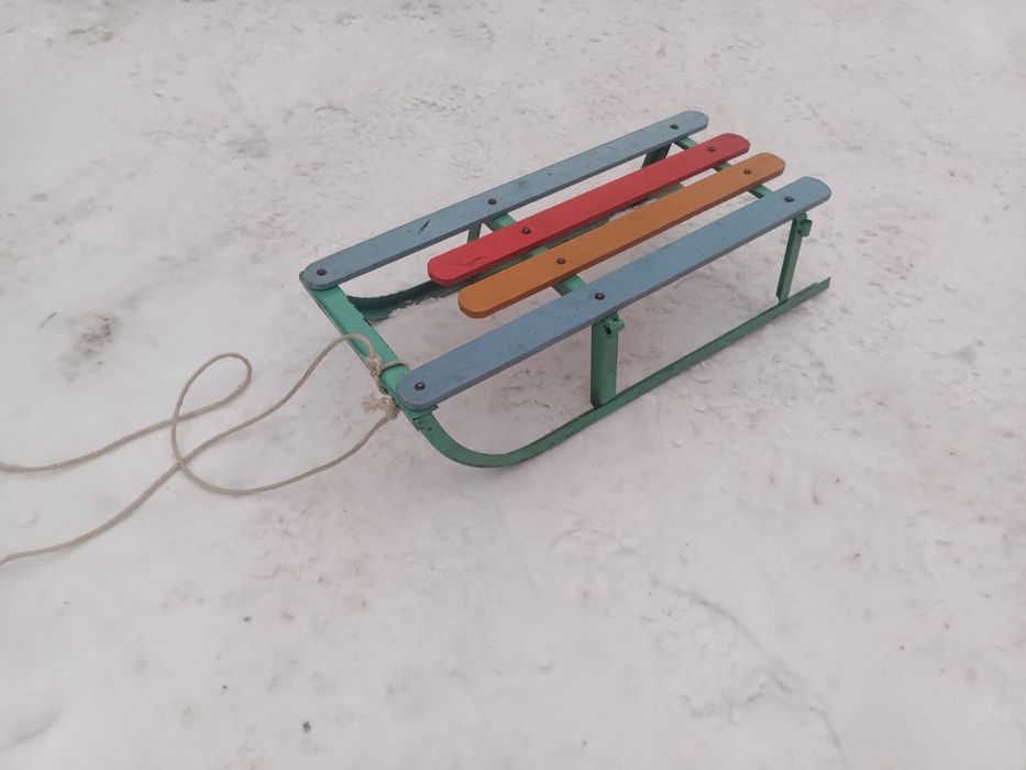 Продам санки детские