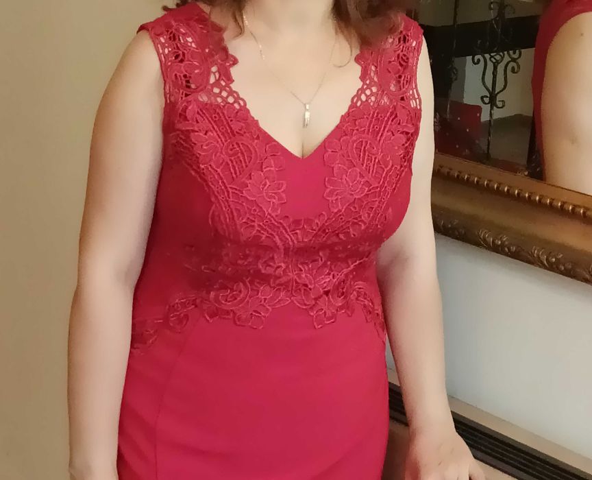 Rochie ocazie  roșie .