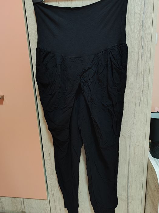 Дънки, клинове и рокли за бременни