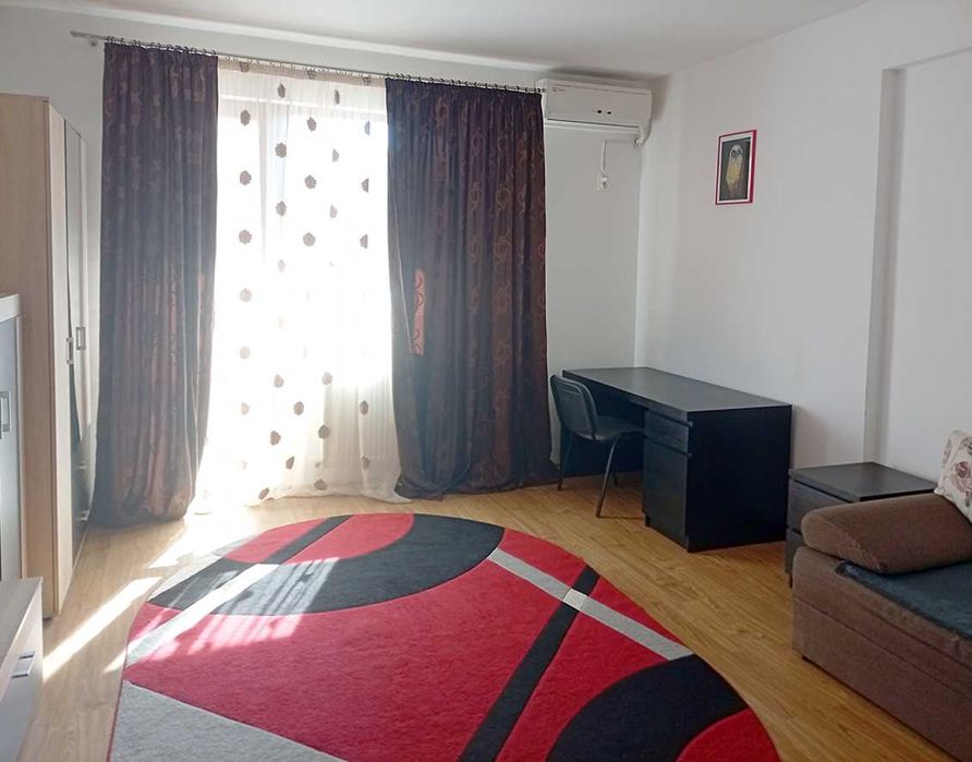 Apartament 3 camere de inchiriat