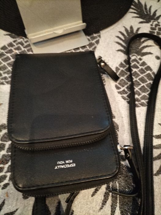 Borseta bărbați  de culoare neagra