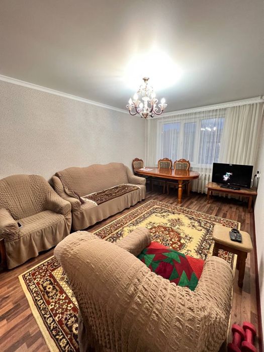 Городок Строителей 4 (3-комнатная)