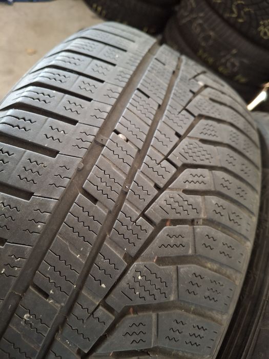 2 Anvelope de iarnă  205 50 r17 Hankook
